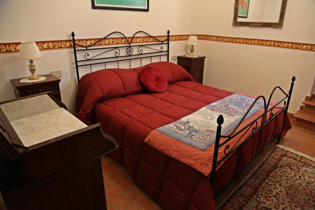 Casa Vacanze Nives Tuscania Exterior photo