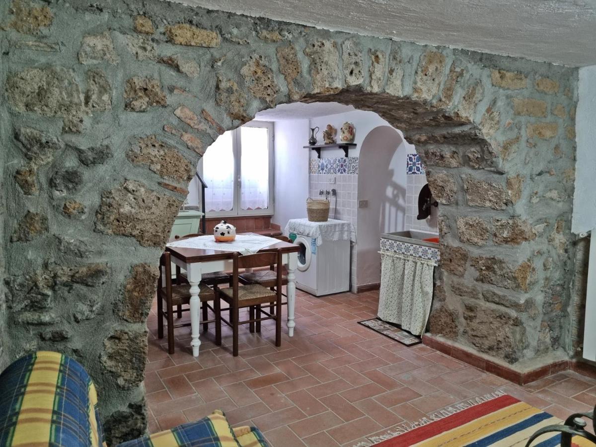 Casa Vacanze Nives Tuscania Exterior photo