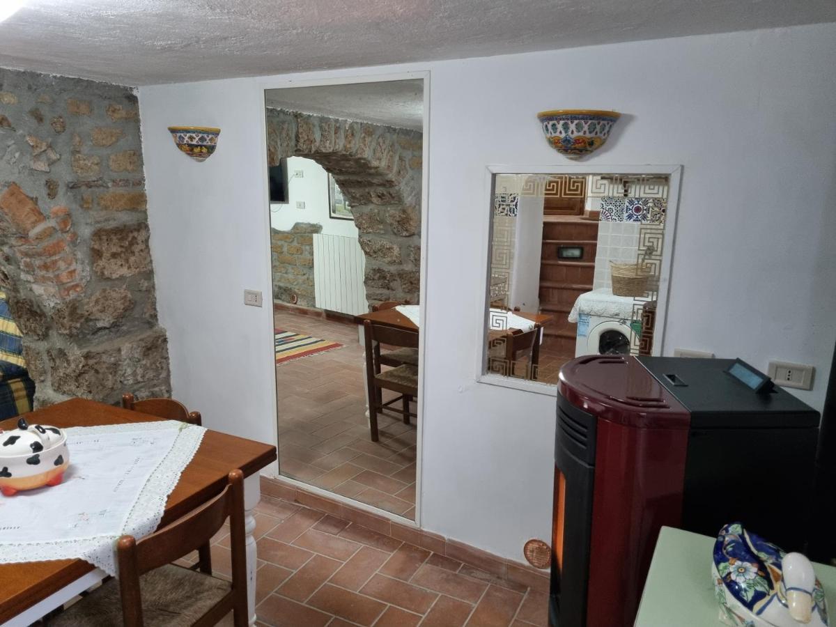Casa Vacanze Nives Tuscania Exterior photo